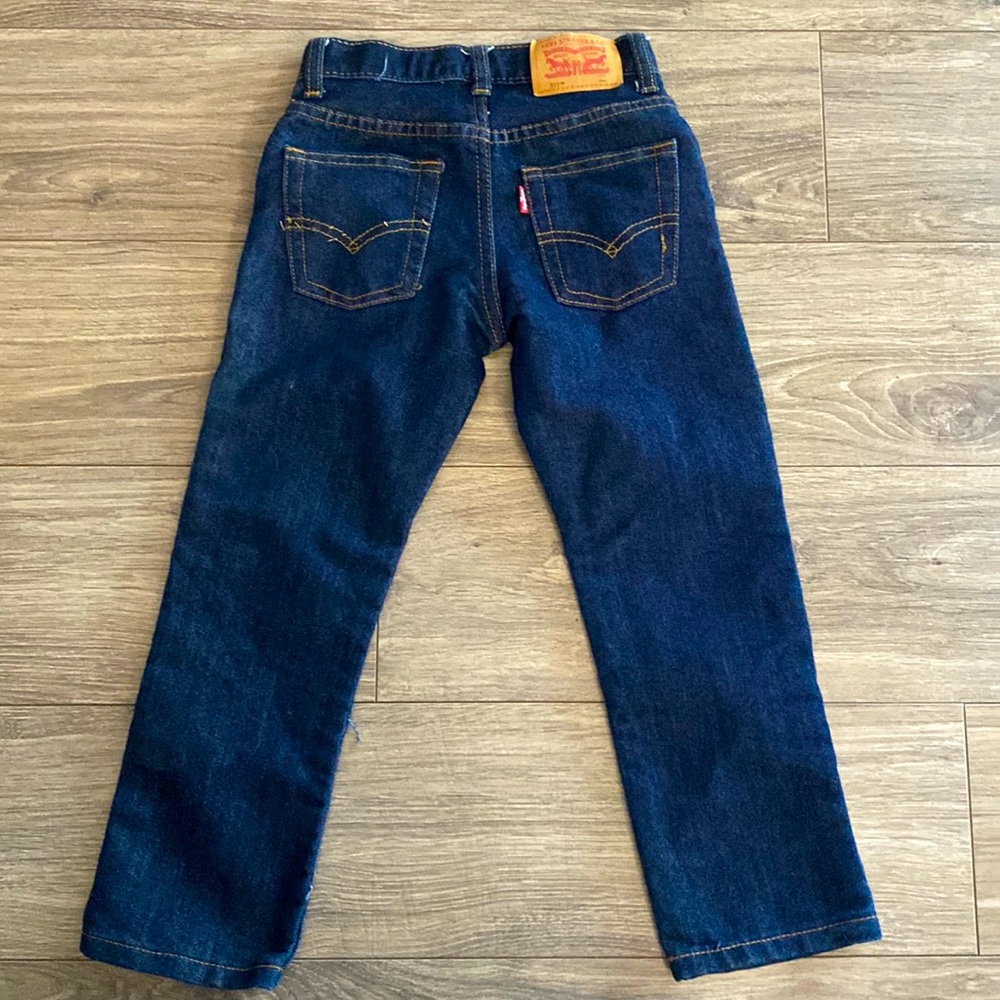 Boys Levi’s 511 Slim Fit Jeans.  Size 6.